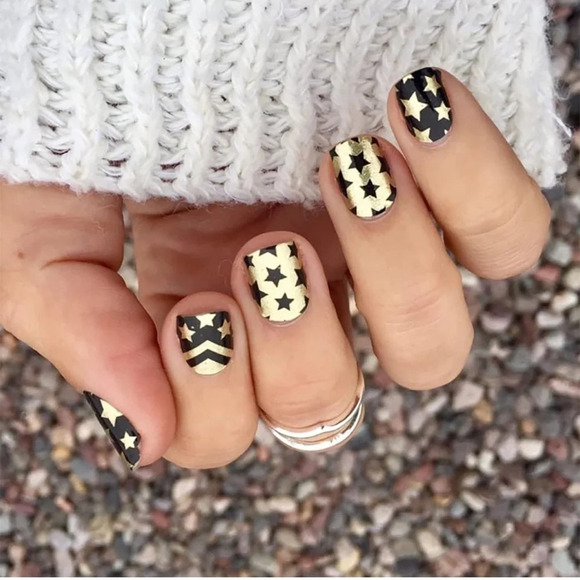 Color Street SALUTE TO YOU - Military Awareness Nail Strip Sets + Miss Polaris - Picture 3 of 9